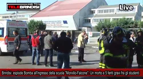 istituto-falcone-brindisi-bomba-live