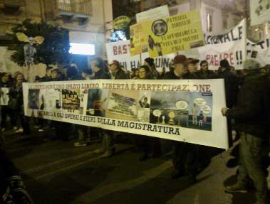 manifestazione-Taranto